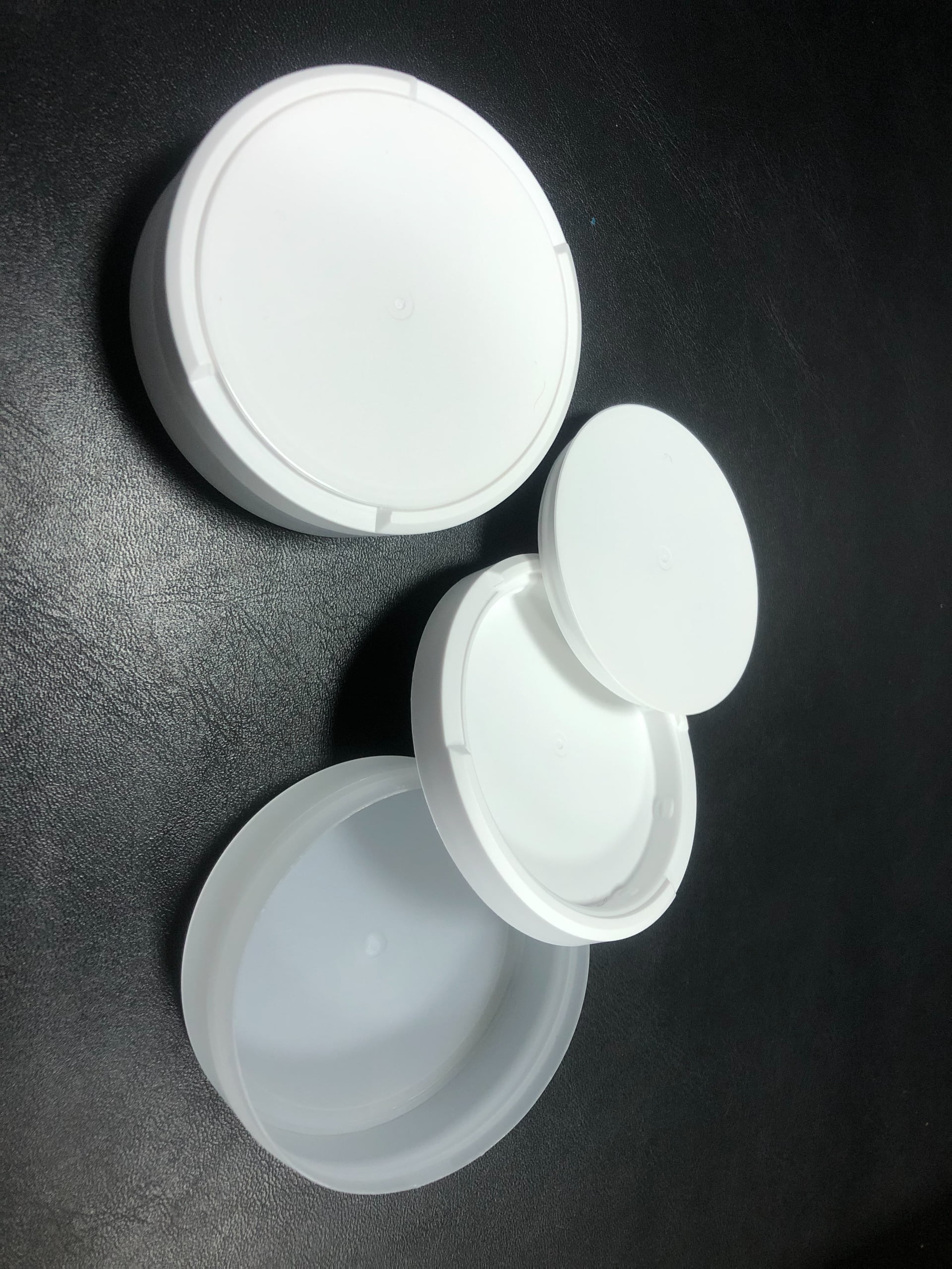 Dual flat-opening can